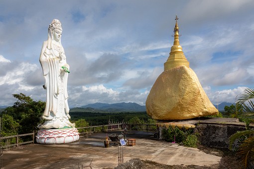 U1027080 - Wat Suwan Khiri