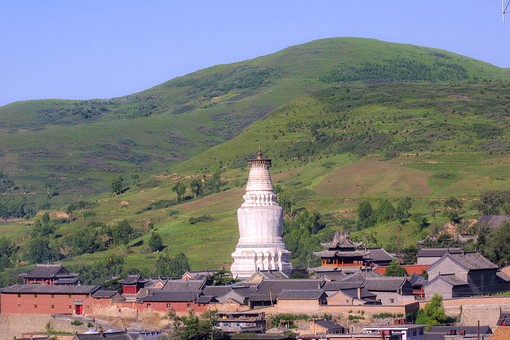 B0704040 - Taihuai Village