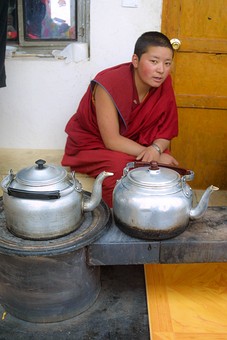 C0519031 - Langmusi Town