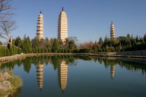 E0111448 - Dali Three Pagodas