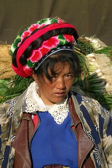 E0112085 - Portraits Yunnan