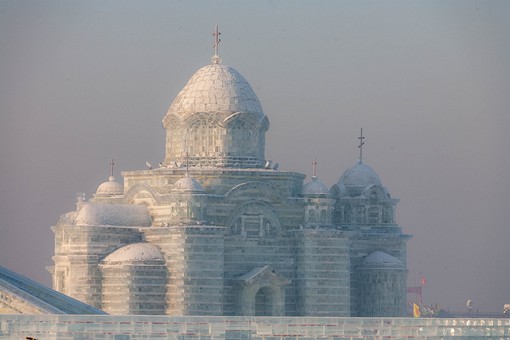 G1230011 - Ice Monuments Park