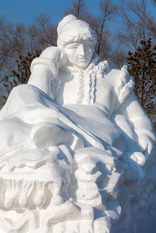 G1230229 - Snow Statues 2007
