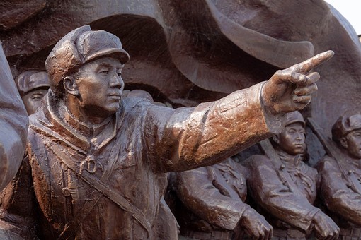 H0408320 - Broken Bridge