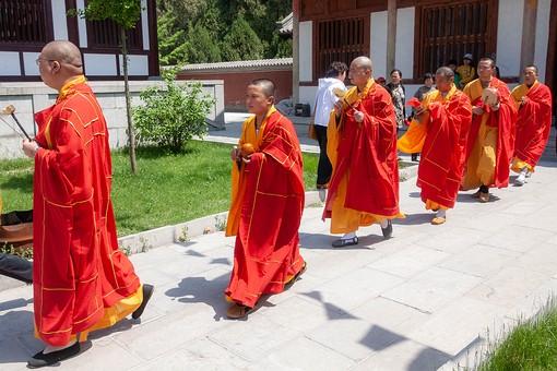 H0502038 - Ceremony At Monaster