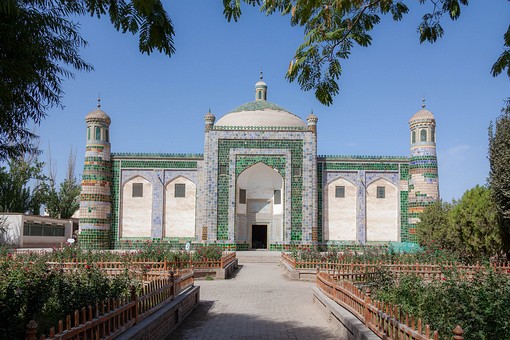 M1003610 - Mausoleum External