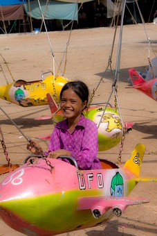 H0725157 - Talat Rong Kluea