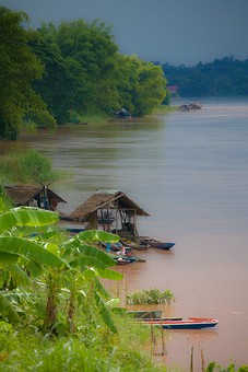 H0809021 - Mekong River