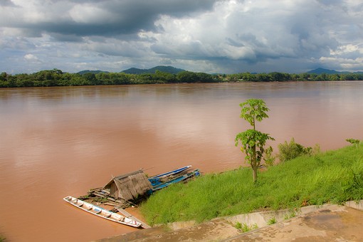 H0809068 - Mekong River