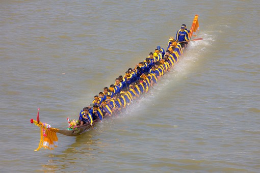 H1209292 - Long Boat Race Bkk 1