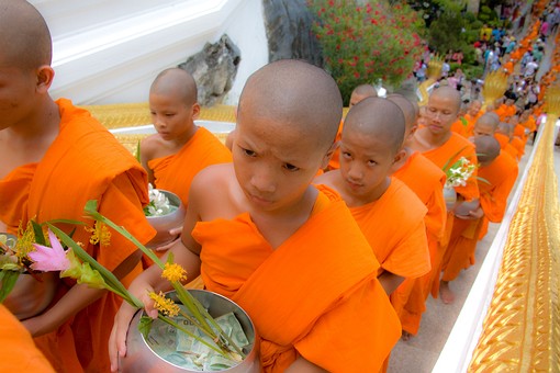 I0718333 - Wat Phra Phutthabat