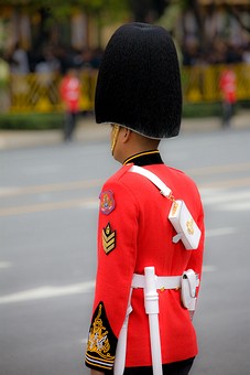 I1116106 - 01-Royal Guards