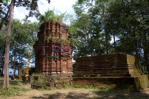 L1030242 - Prasat Khao Noi