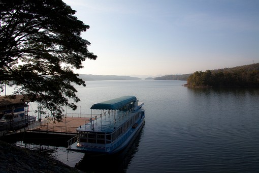 L1213313 - Sirikit Dam