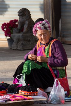 R1226091 - Mae Salong