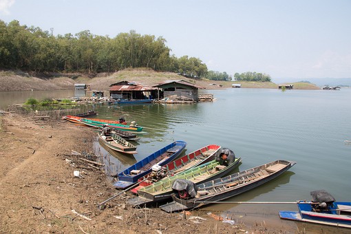 S0418328 - Ban Tha Rua Kao Scen