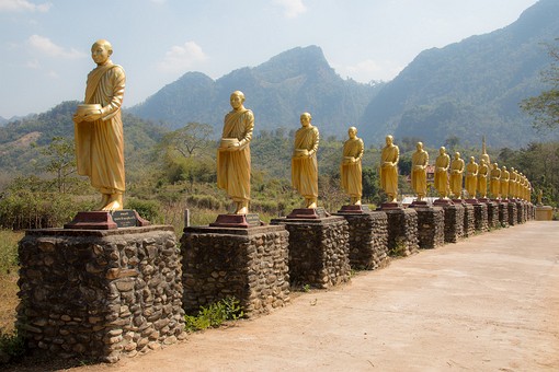 T0303294 - Ban Tha Song Yang Mo